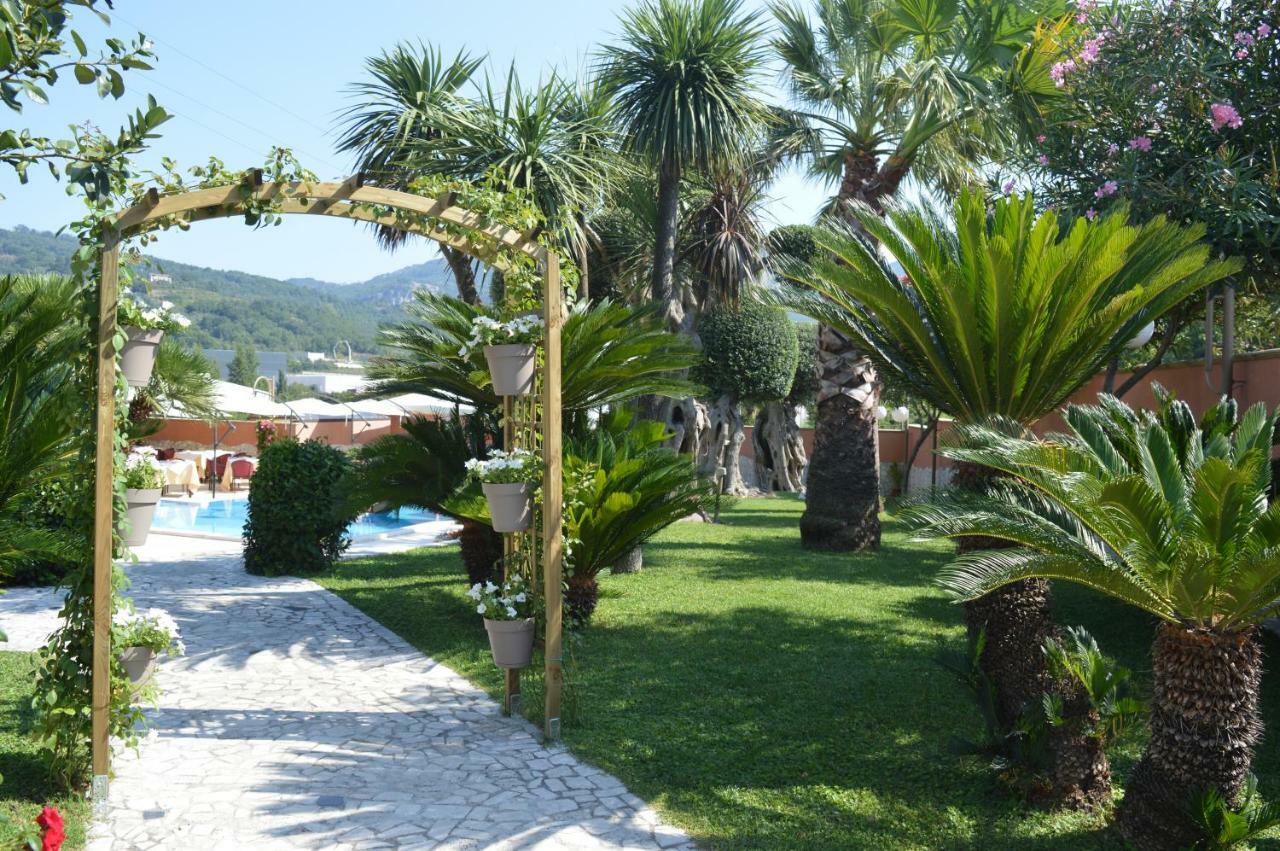 Villa Dei Fiori Montoro Inferiore Exterior foto